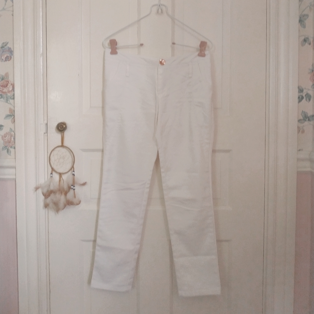 7/8 White Lined Pants